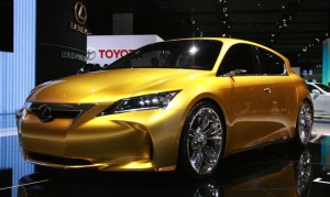 Lexus LF-Ch – золотой самородок