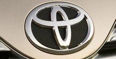 Toyota Sai - первый гибридный "клон"