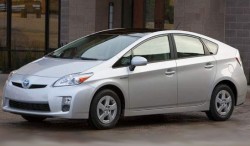 В США начался процесс по запрету импорта гибридов Toyota