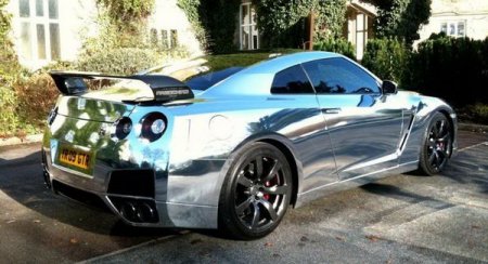Nissan GT-R: от белого винила до хромового блеска