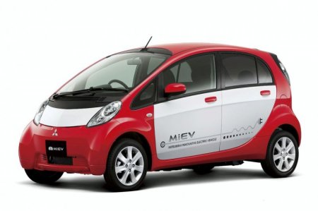 "Европеец" Mitsubishi i-MiEV дебютирует на берегах Сены