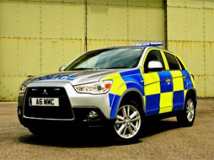 Полицейские Великобритании получат внедорожники Mitsubishi
