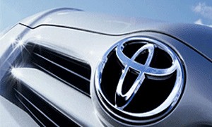Toyota сохранила титул крупнейшего автопроизводителя мира