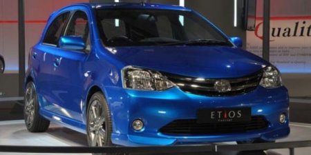 Хэтчбэк Toyota Etios появится в апреле, дизель ожидается в декабре