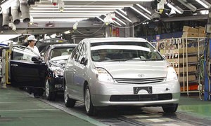 Производство Toyota упало до уровня 1976 года