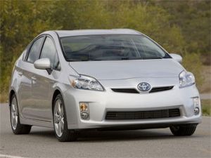 Toyota превратит «Приус» в электростанцию