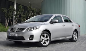 Toyota отзывает более 33 тысяч седанов Corolla