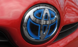 Toyota может перенести производство Camry в США